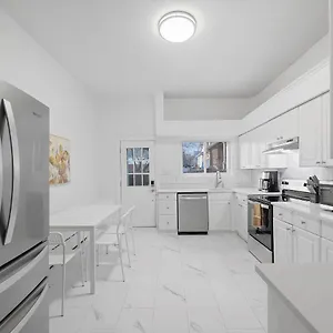  Homestay Bloomfield/shadyside @f Quiet And Stylish Private Bedroom With Shared Bathroom
