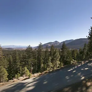 https://mammoth-point-by-101-great-escapes.mammothlakeshotels.org